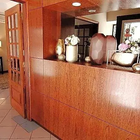 Residencial Imperial Hotel